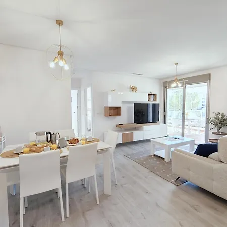 Luxury Hills Apartman *